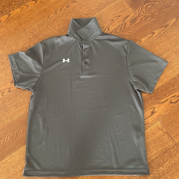 4 Collared Shirts - Picture 5 of 16